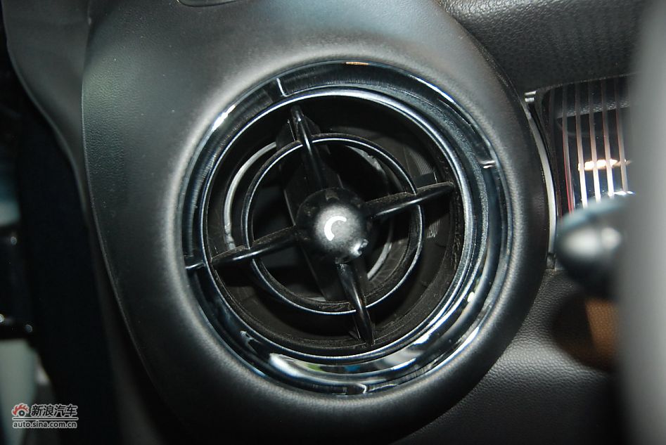2011MINI CLUBMAN