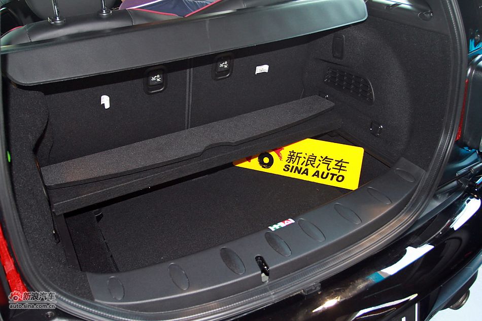 2011MINI CLUBMAN