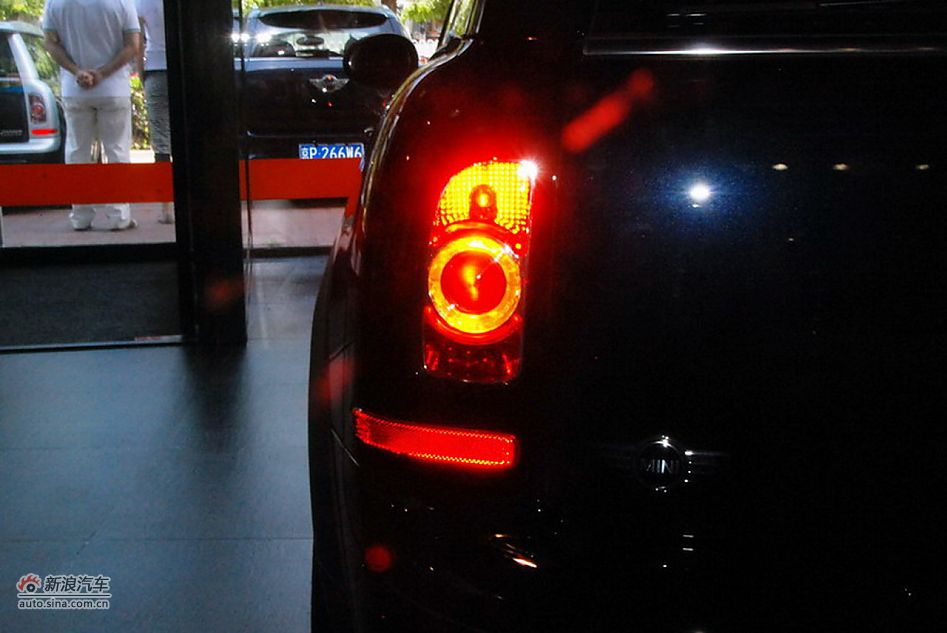 2011MINI CLUBMAN
