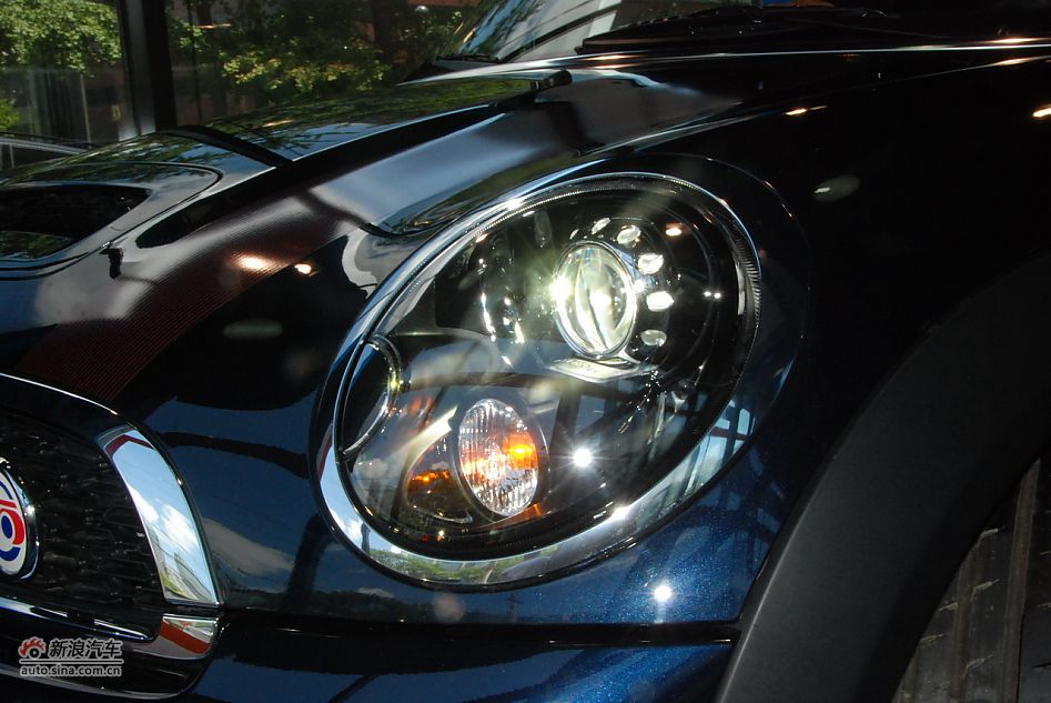 2011MINI CLUBMAN