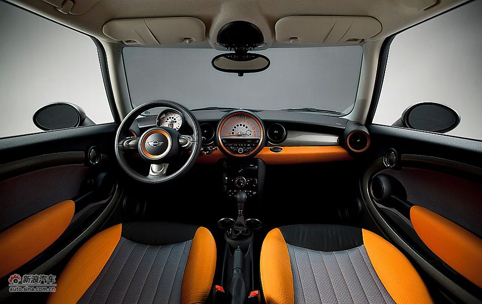 MINI Goes TUMI Ϳװ
