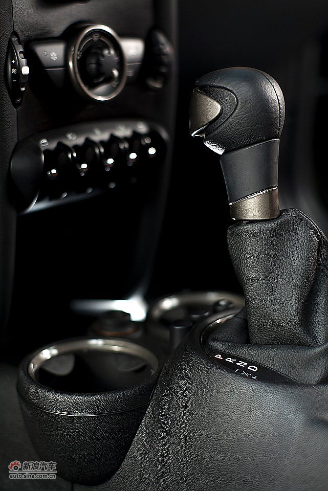 MINI Goes TUMI Ϳװ