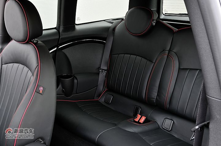MINI CLUBMAN Hampton 50