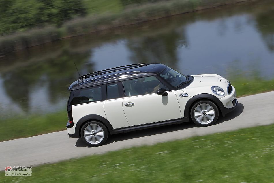 MINI Cooper S Clubman̬