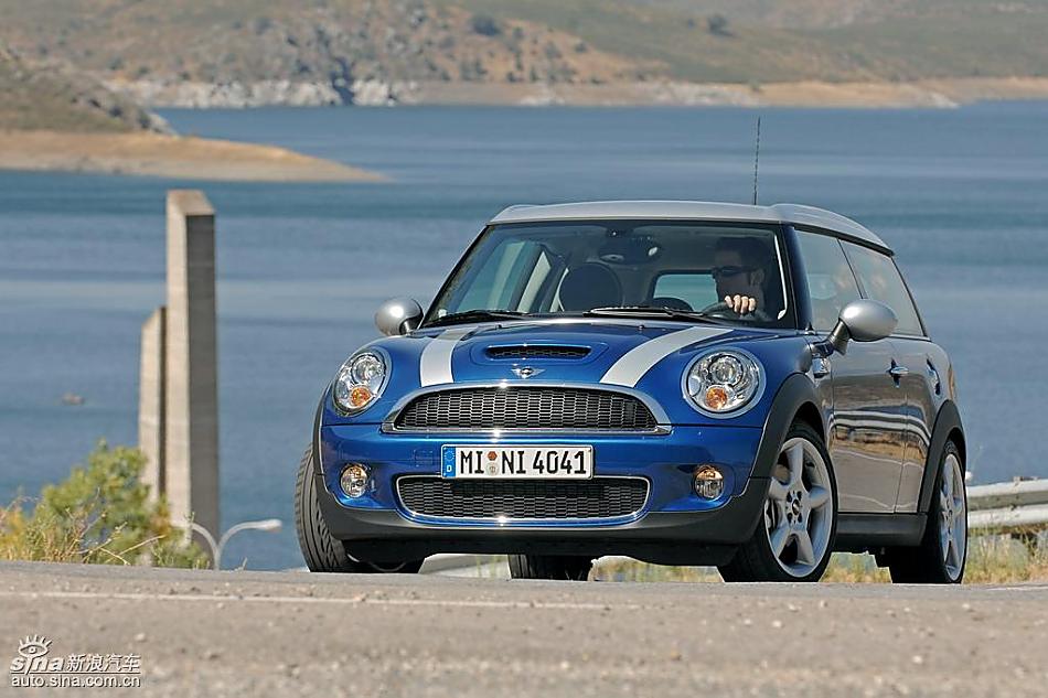 ɫMINI Clubman
