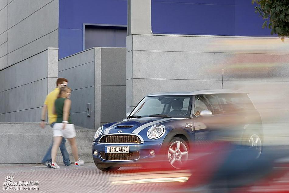 ɫMINI Clubman