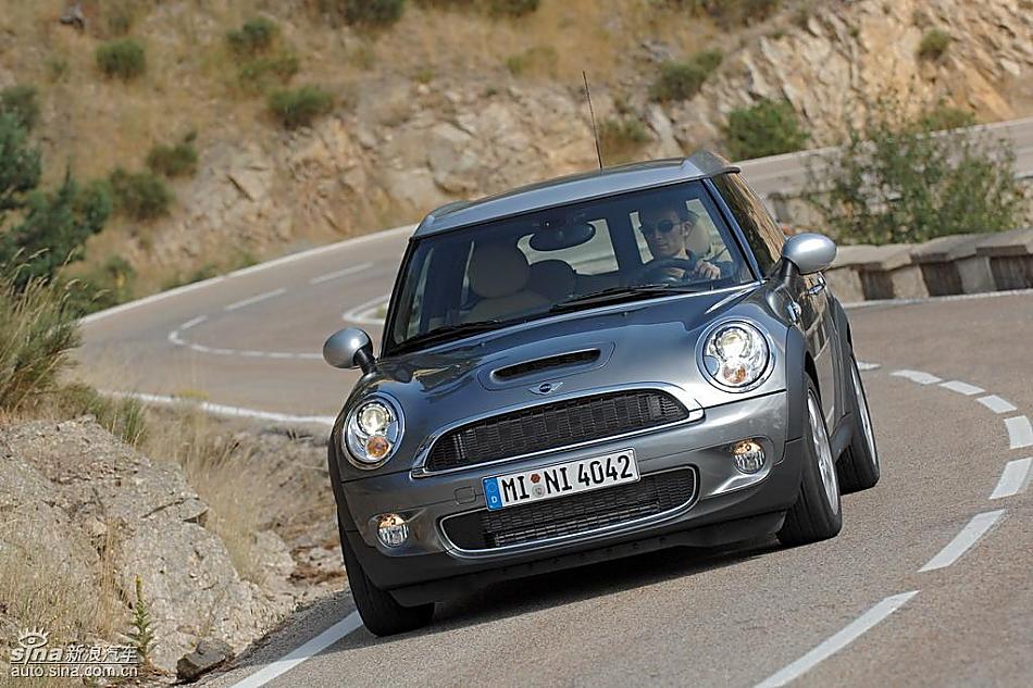 ɫMINI Clubman