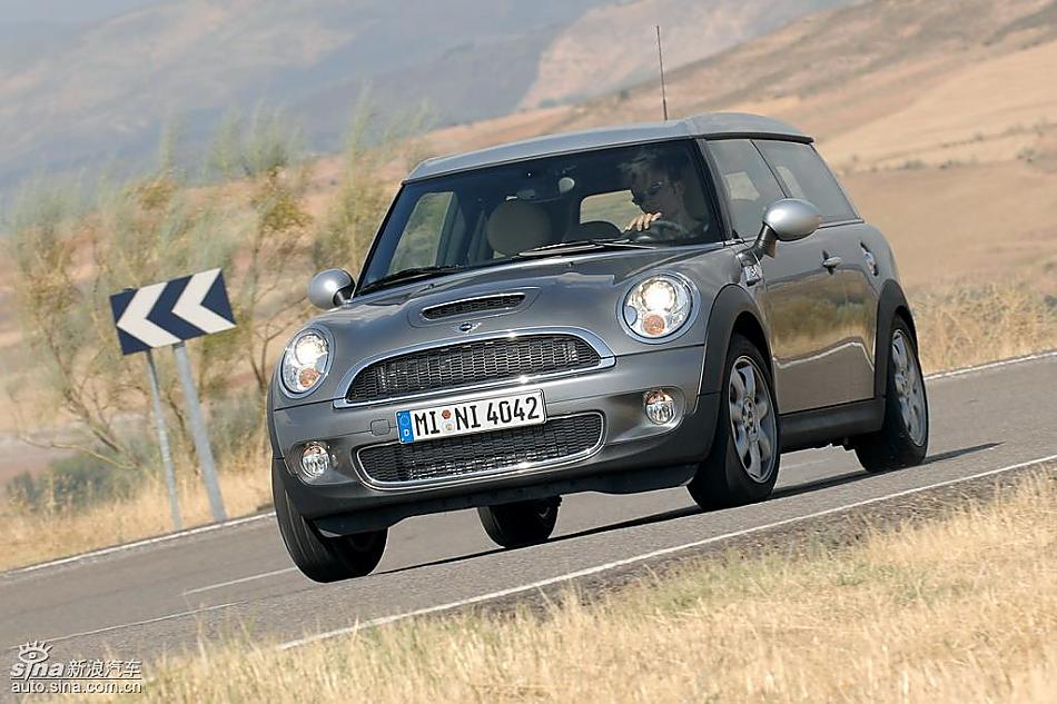 ɫMINI Clubman