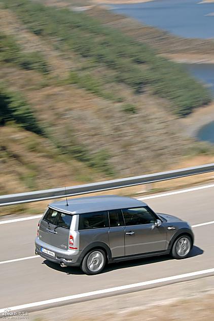 ɫMINI Clubman
