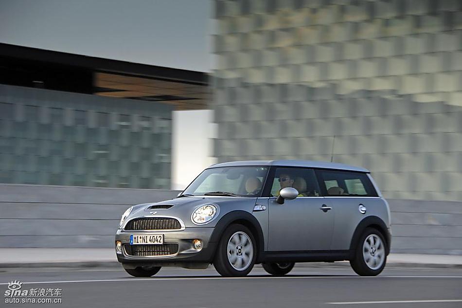 ɫMINI Clubman