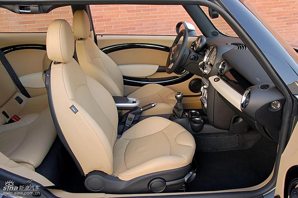 ɫMINI Clubman