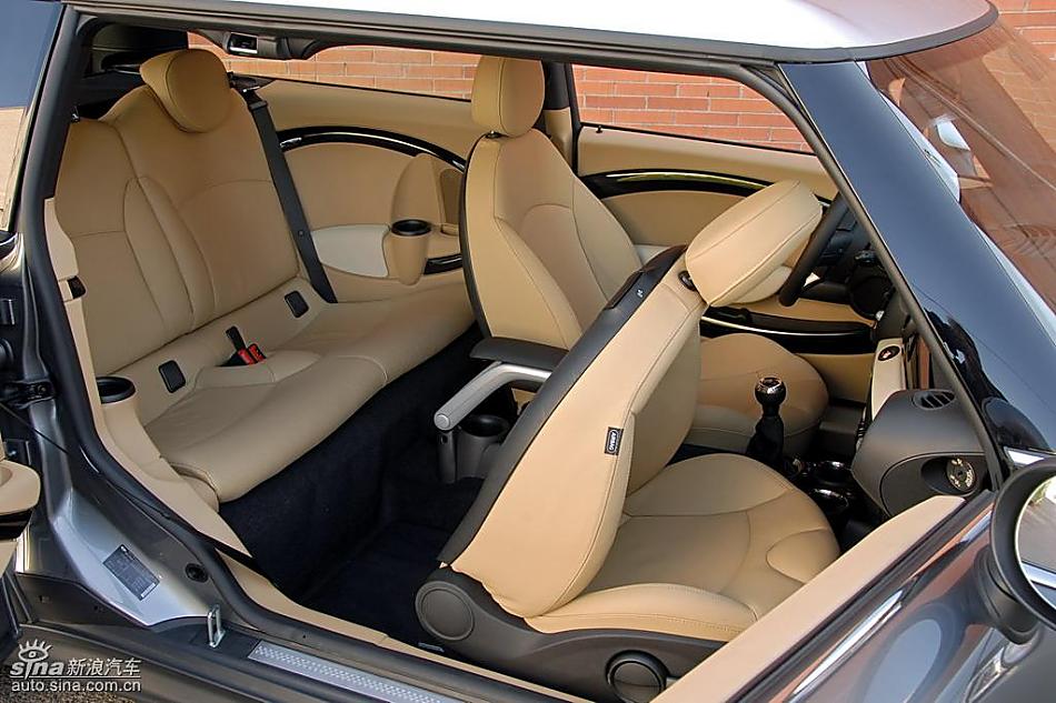 ɫMINI Clubman