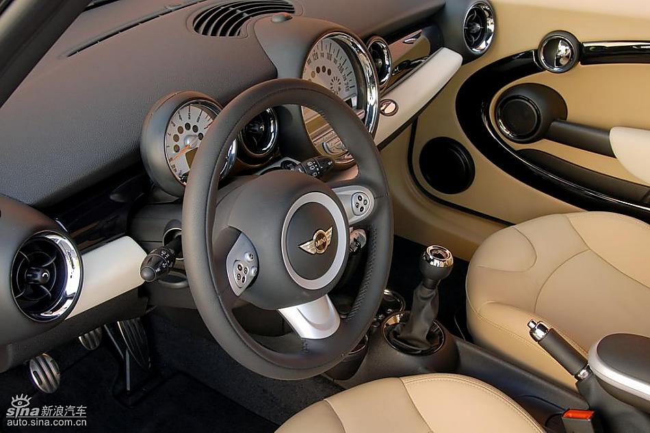 ɫMINI Clubman