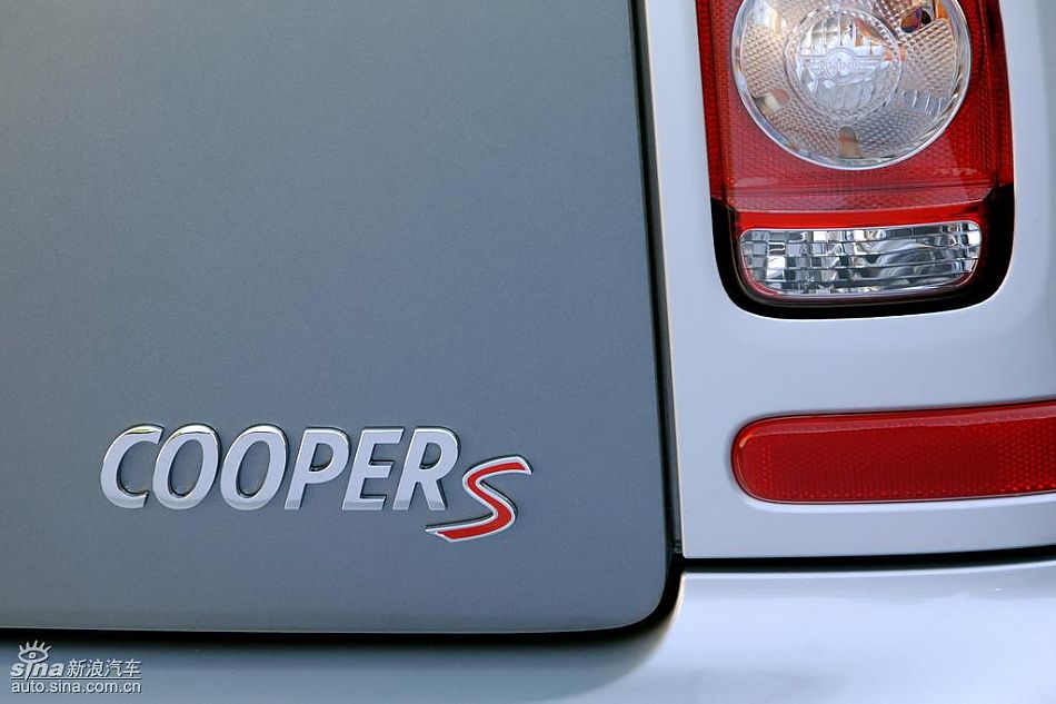 ɫMINI Clubman