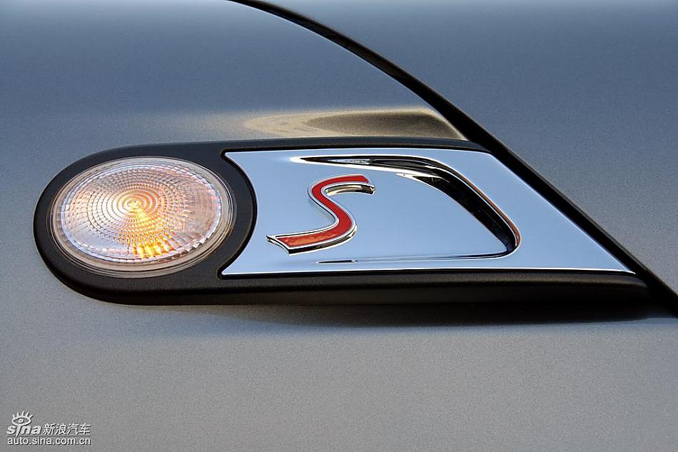ɫMINI Clubman
