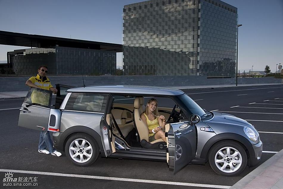 ɫMINI Clubman