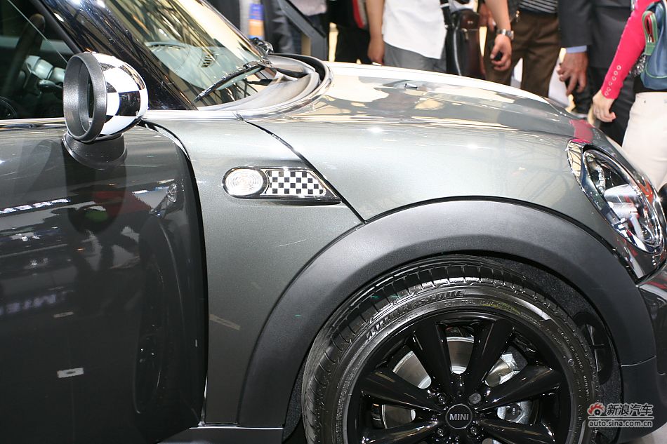 MINIcooperclubman
