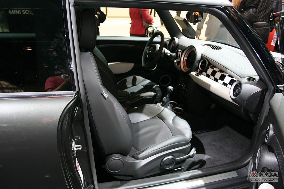 MINIcooperclubman