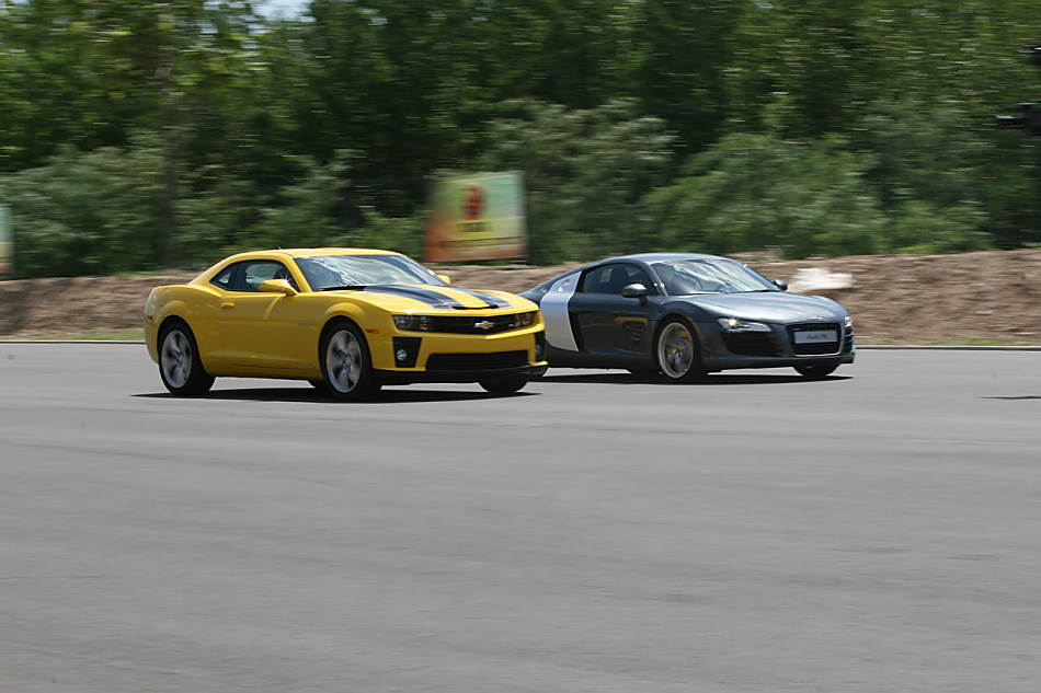 µR8ԱѩCamaro
