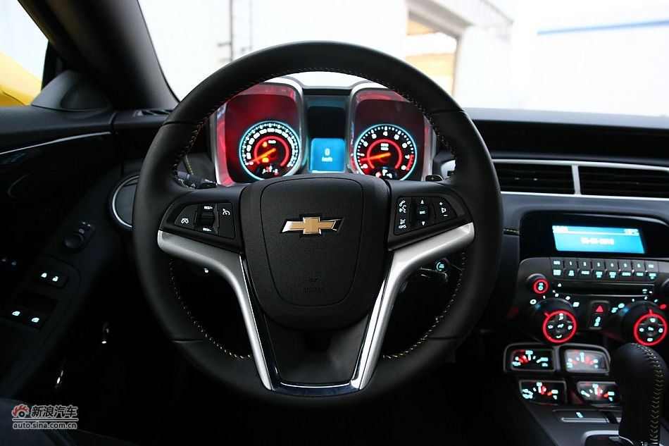 2012ѩ3.6Lνٷʵͼ