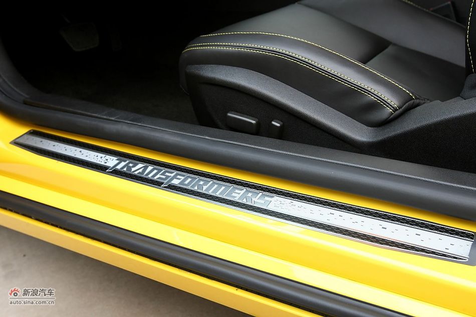 2012ѩ3.6Lνٷʵͼ