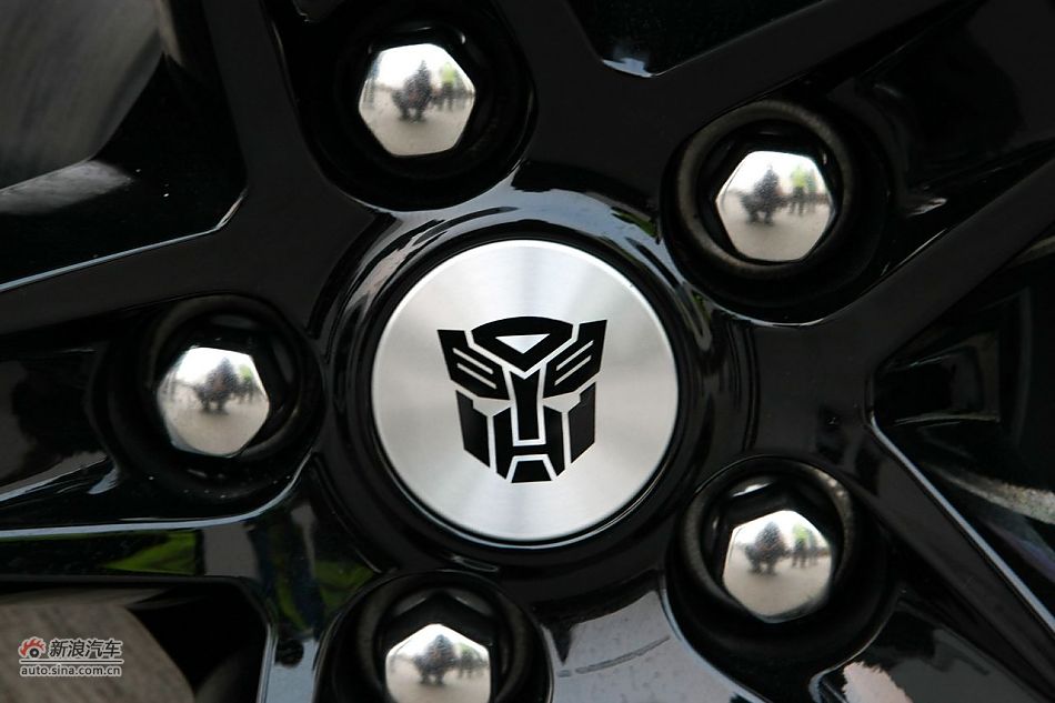 2012ѩ3.6Lνٷʵͼ
