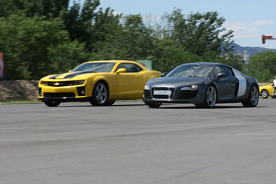 µR8ԱѩCamaro