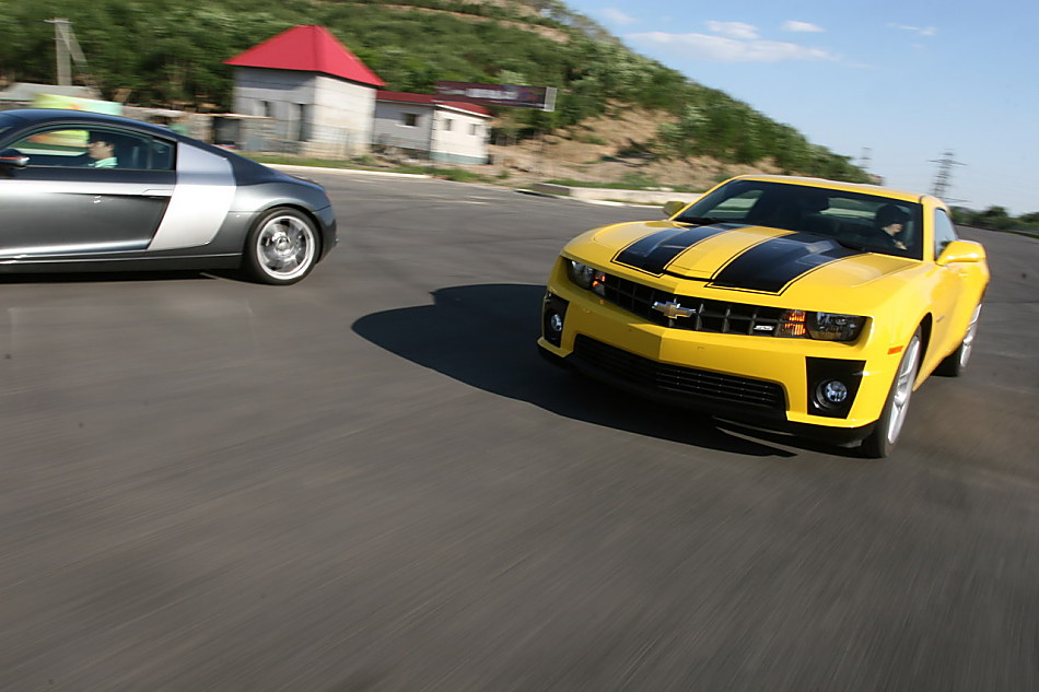 µR8ԱѩCamaro