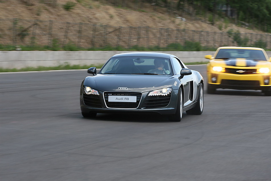 µR8ԱѩCamaro