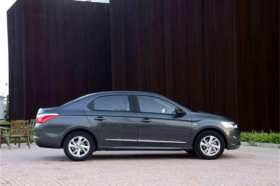 2014 1.6Lֶ