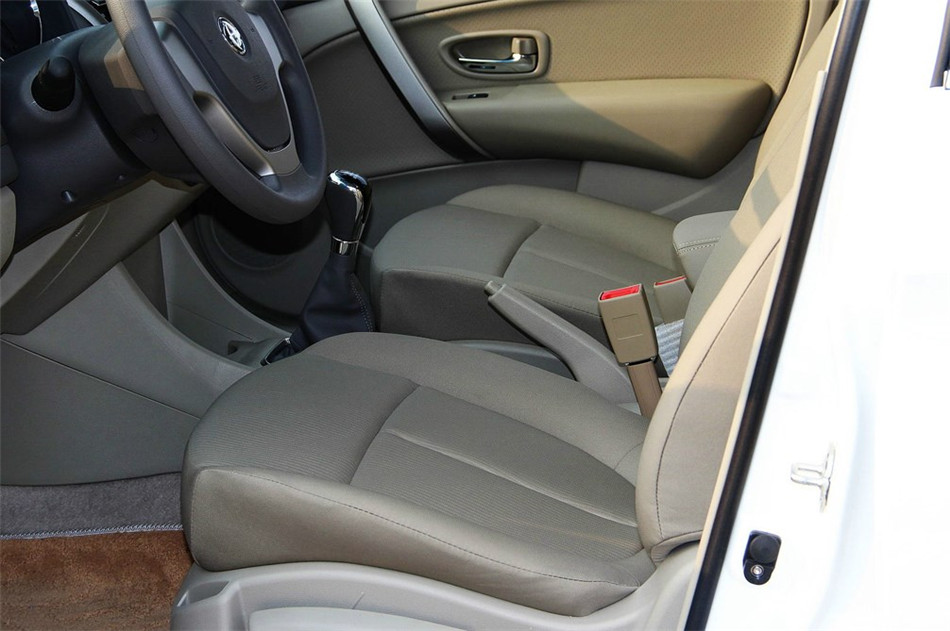 2014 1.6L MT 