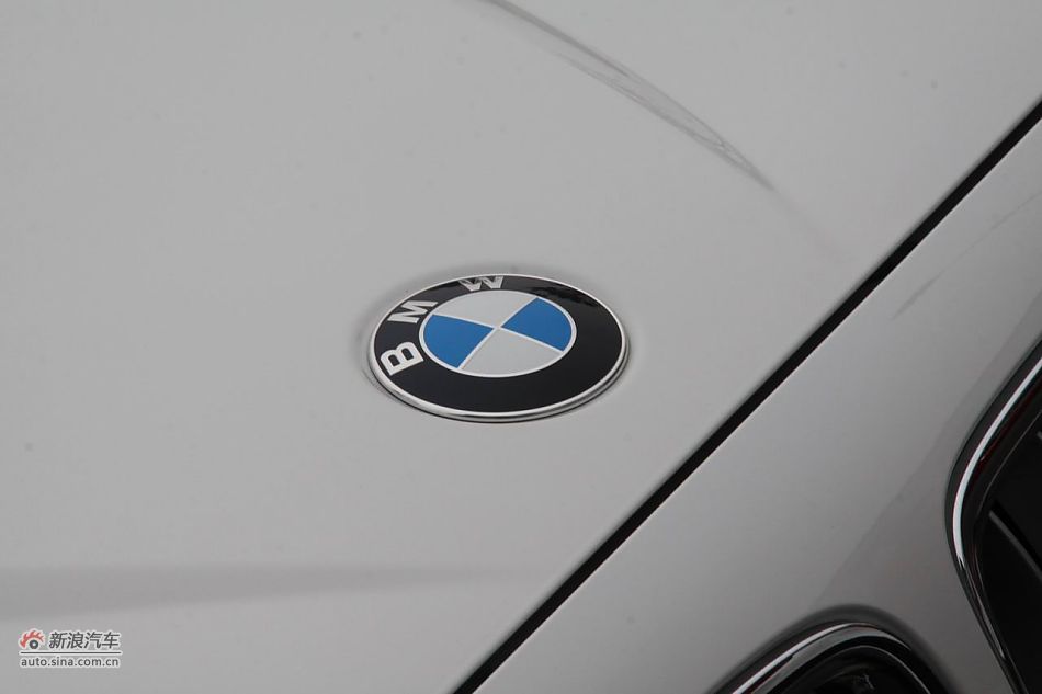 X1
