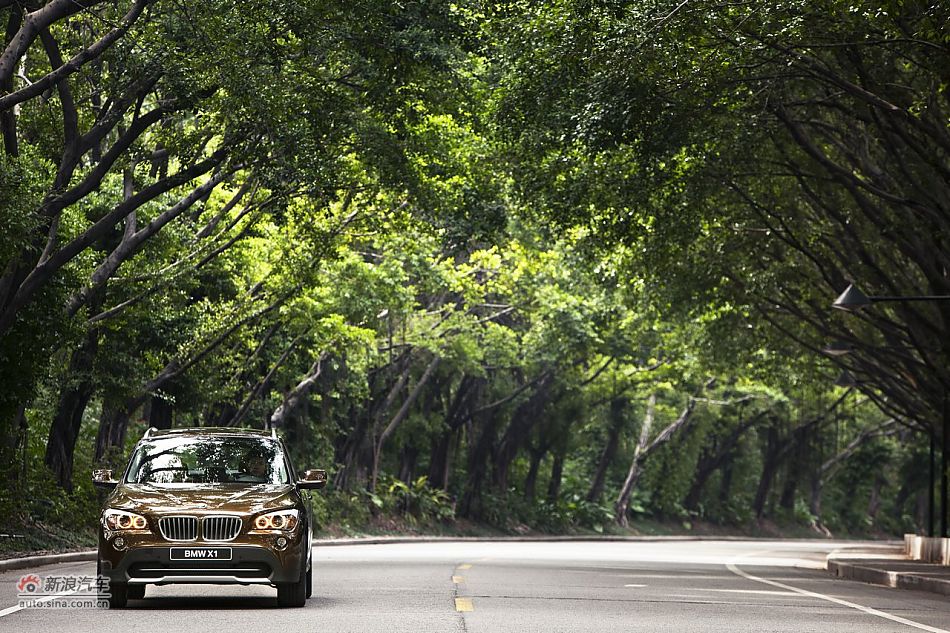 2012X1 xDrive28iٷͼ