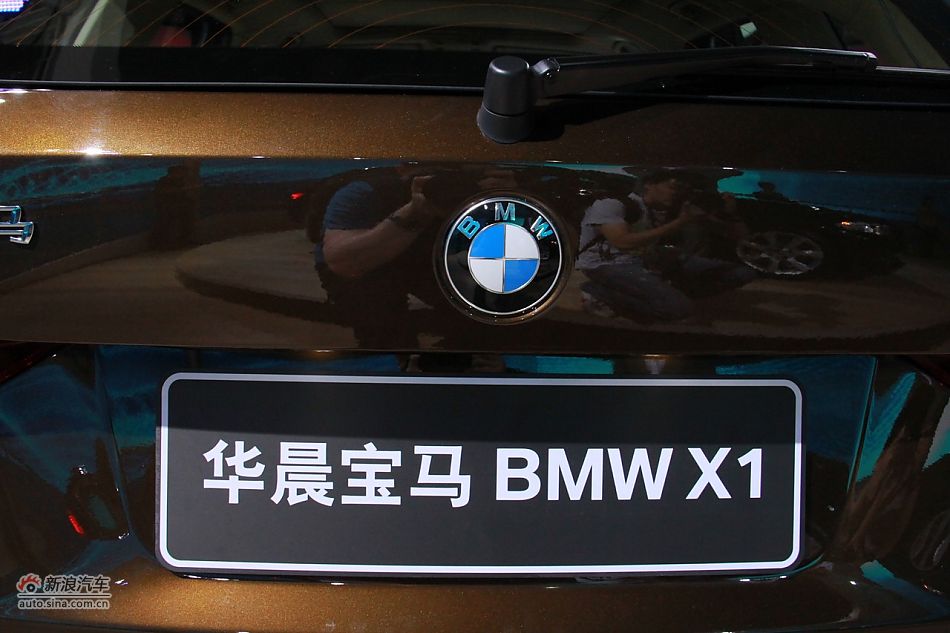 X1