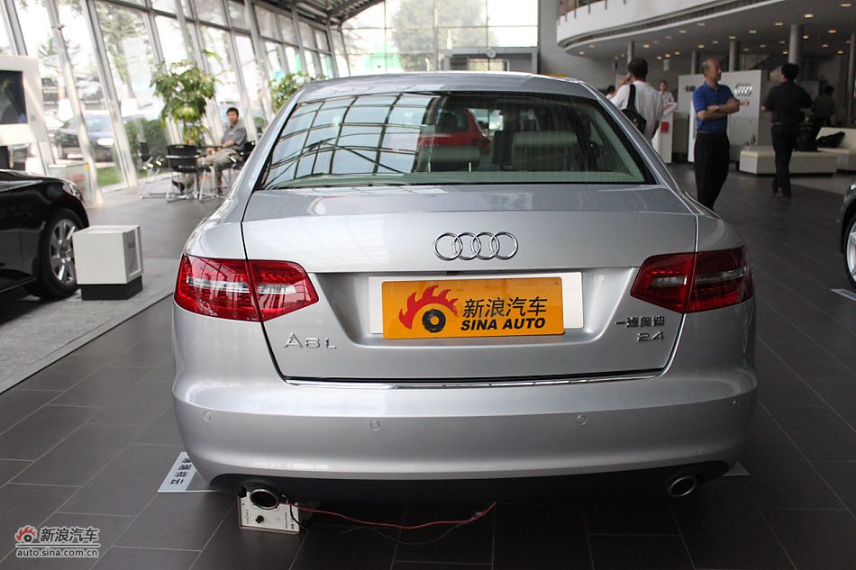 2010µA6L 2.4