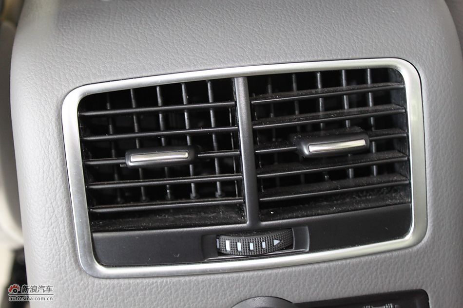 2010µA6L 2.4
