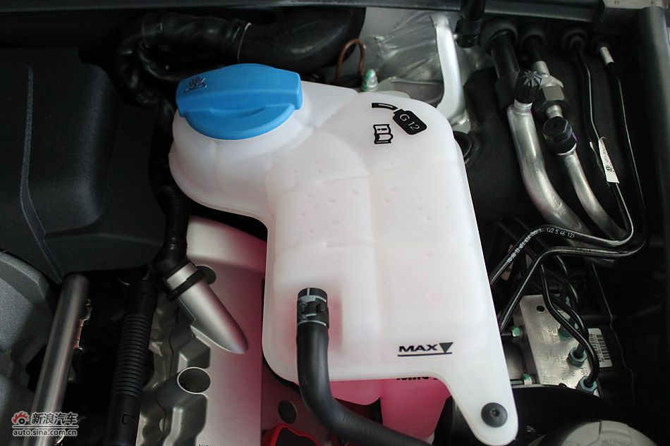 2010µA6L 2.4