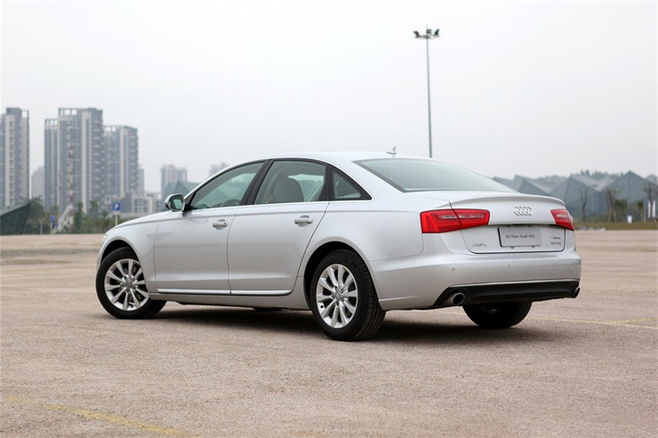 µA6L 2012 2.5L CVT 