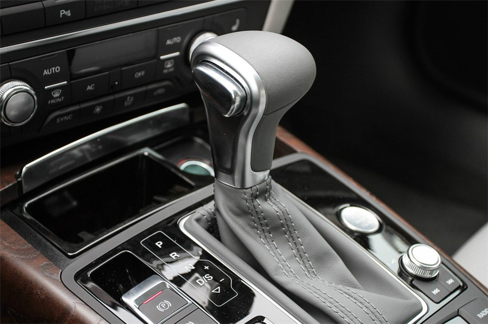 2014 3.0T 50 TFSI DCT quattro  