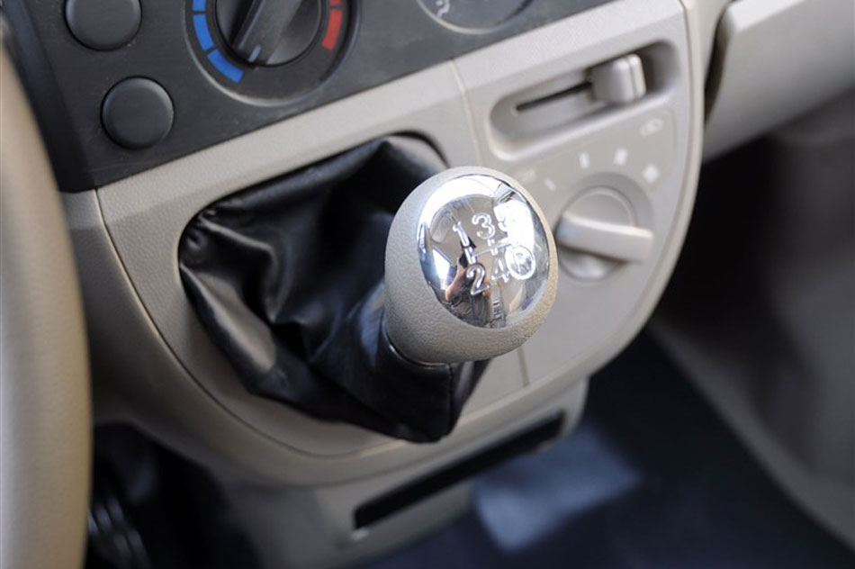 2011ʤ1.0Lֶ