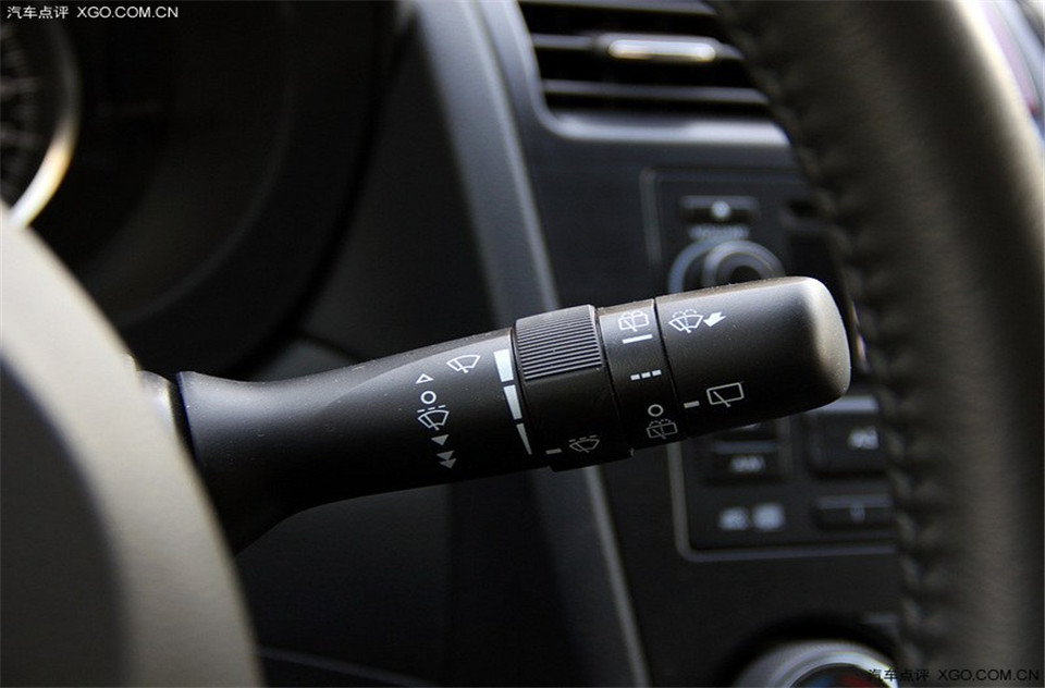 2.0L CVT Ӣ浼