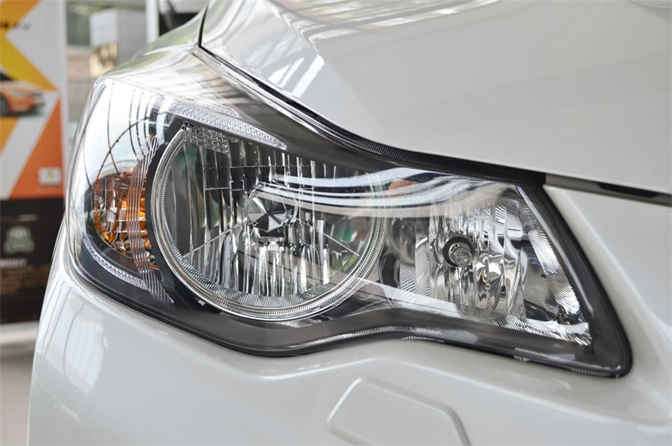2012 2.0L CVT Ӣ 