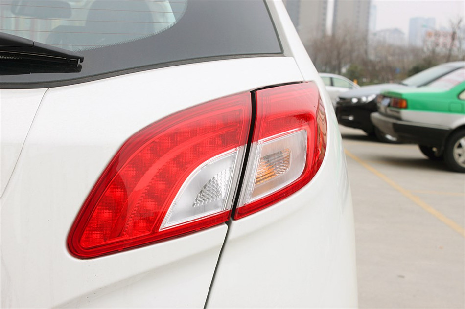 GS5 2013 1.8T  AT  ϸ