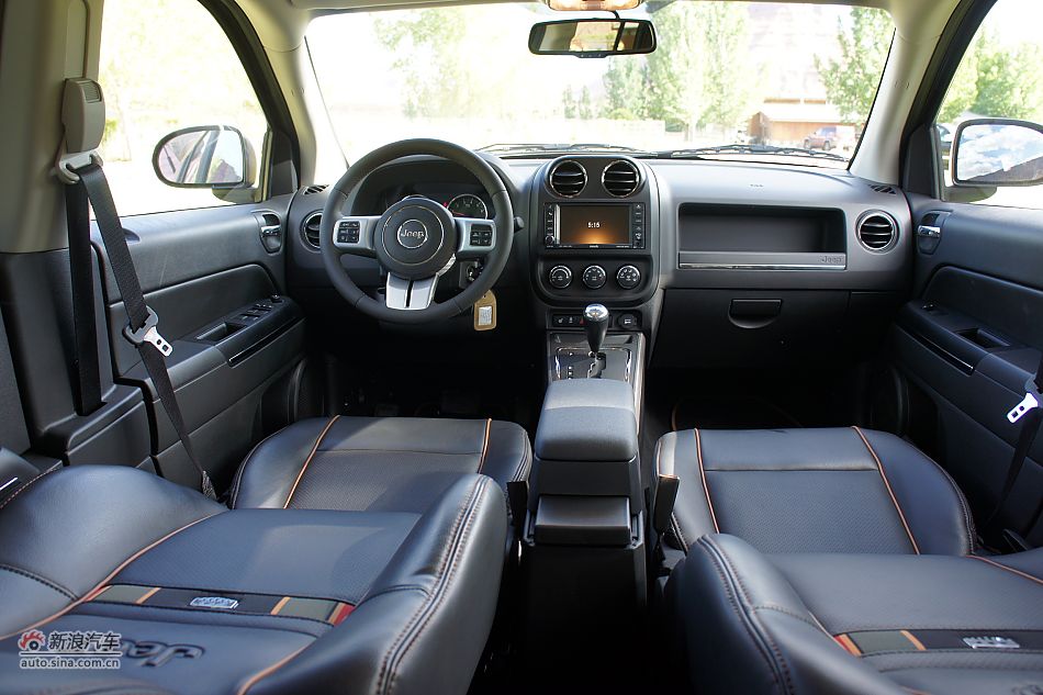 2011Compassָ70