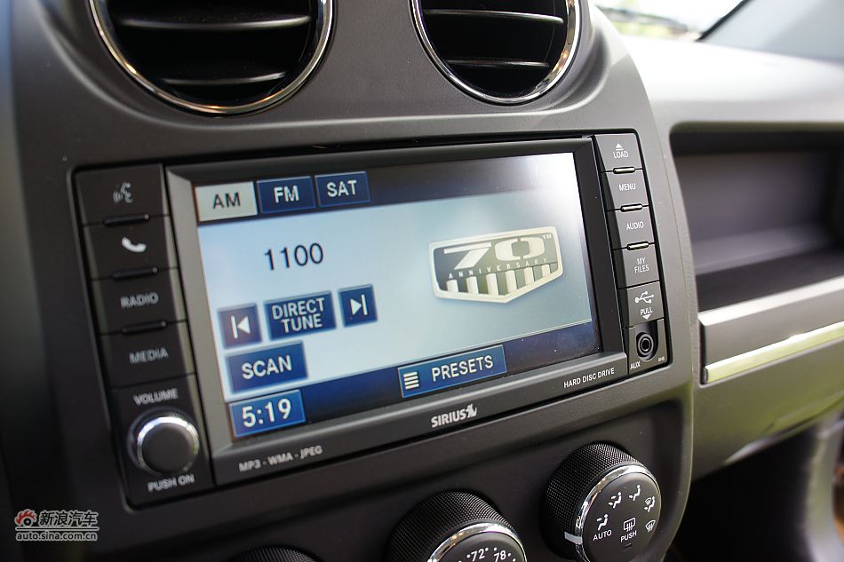 2011Compassָ70