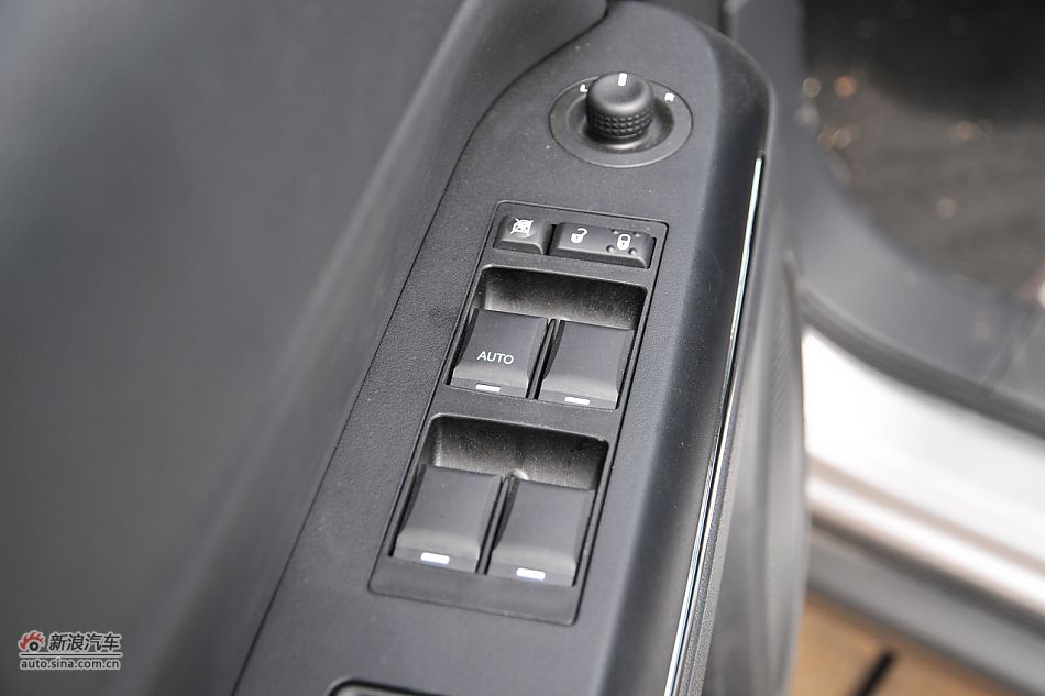 2011Jeepָ