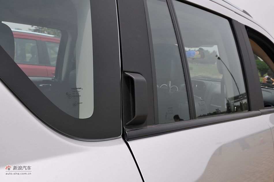 2011Jeepָ
