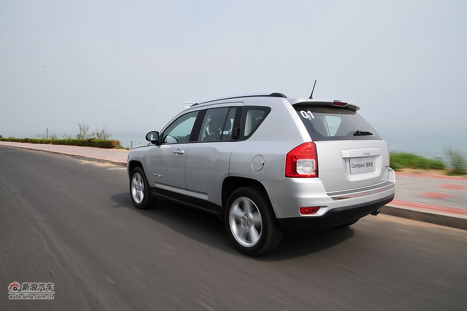 Լ2011Jeepָ