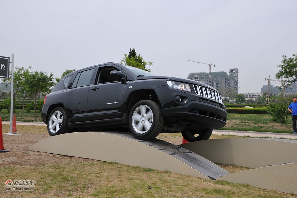 Լ2011Jeepָ