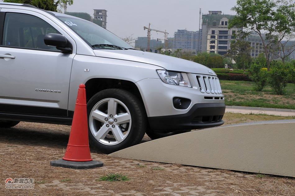 Լ2011Jeepָ